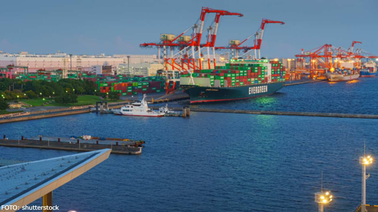 puertos shutterstock